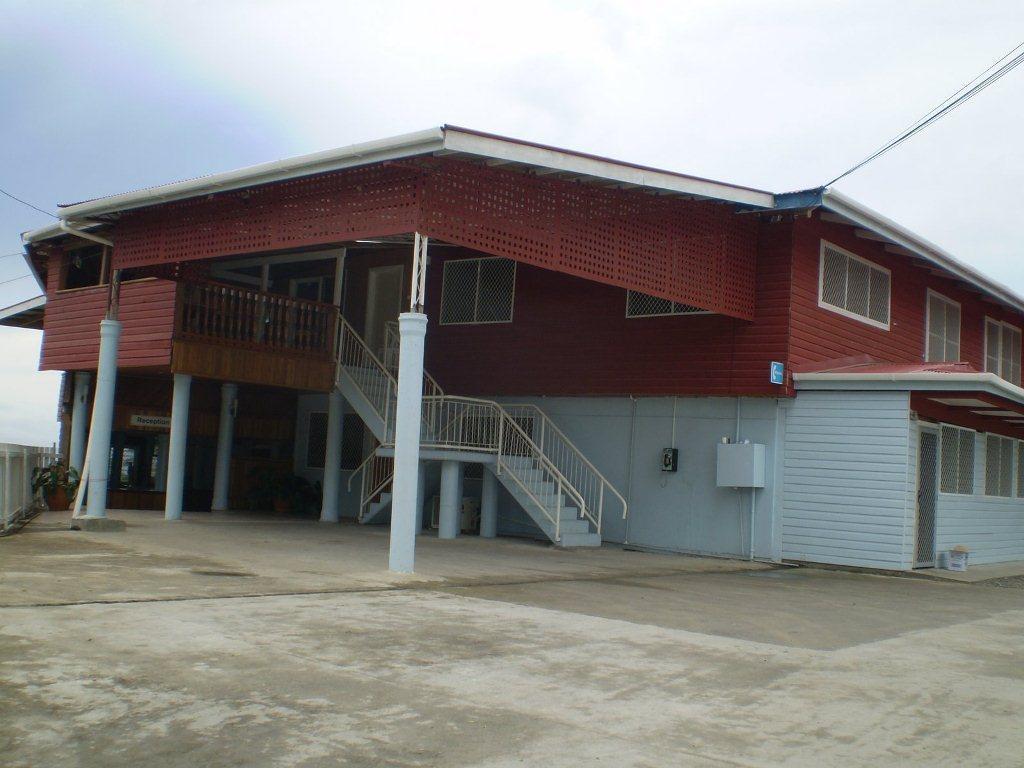 Red Mansion Comfort Inn 霍尼亚拉 外观 照片